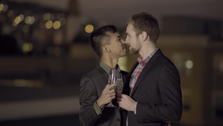 cute gay men kissing