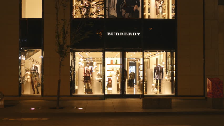 magasin burberry