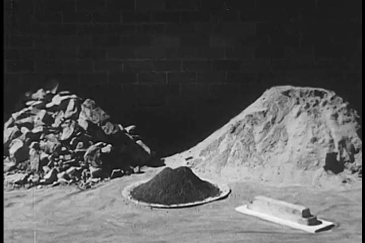Header of lead ore